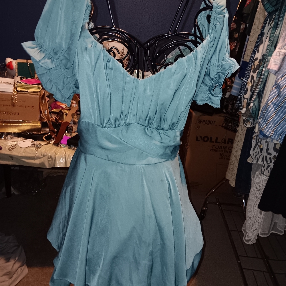 Euc Elegant Blue Ruffle Blouse Her Entire Name Is Grace Sz L